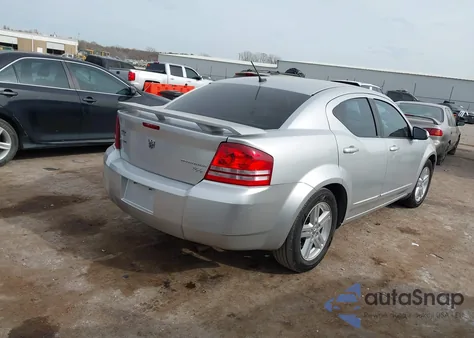 2010 Dodge Avenger R/T z USA, uszkodzony, nr VIN 1B3CC5FB7AN141874